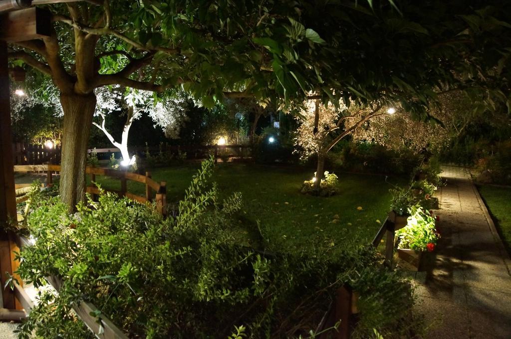 Country Apartments Castel di Decima Exterior foto