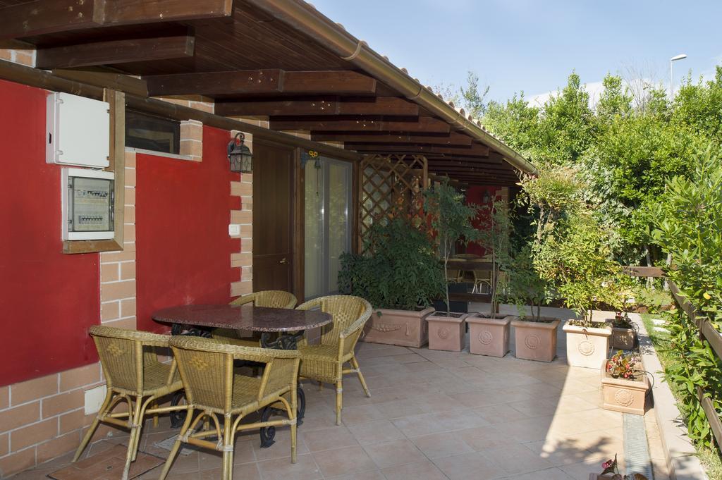 Country Apartments Castel di Decima Exterior foto