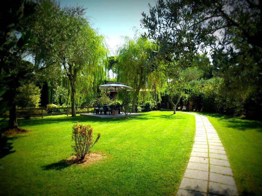 Country Apartments Castel di Decima Exterior foto