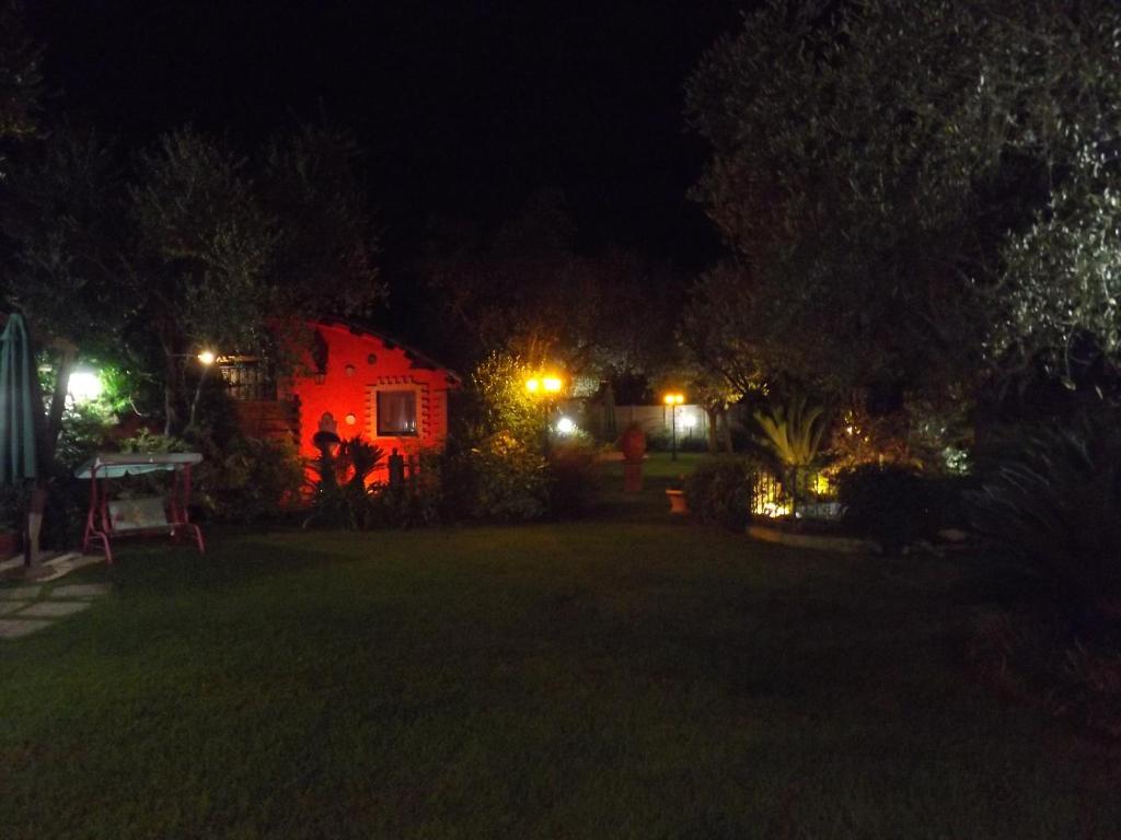 Country Apartments Castel di Decima Exterior foto