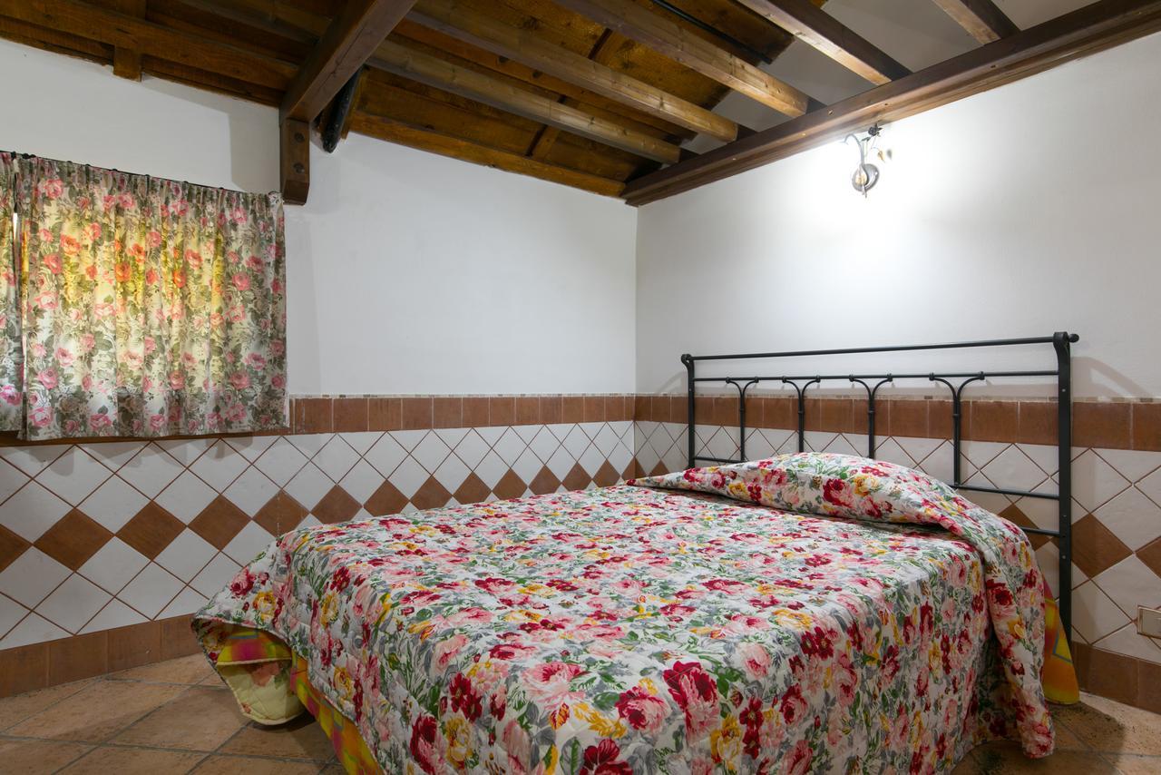 Country Apartments Castel di Decima Exterior foto