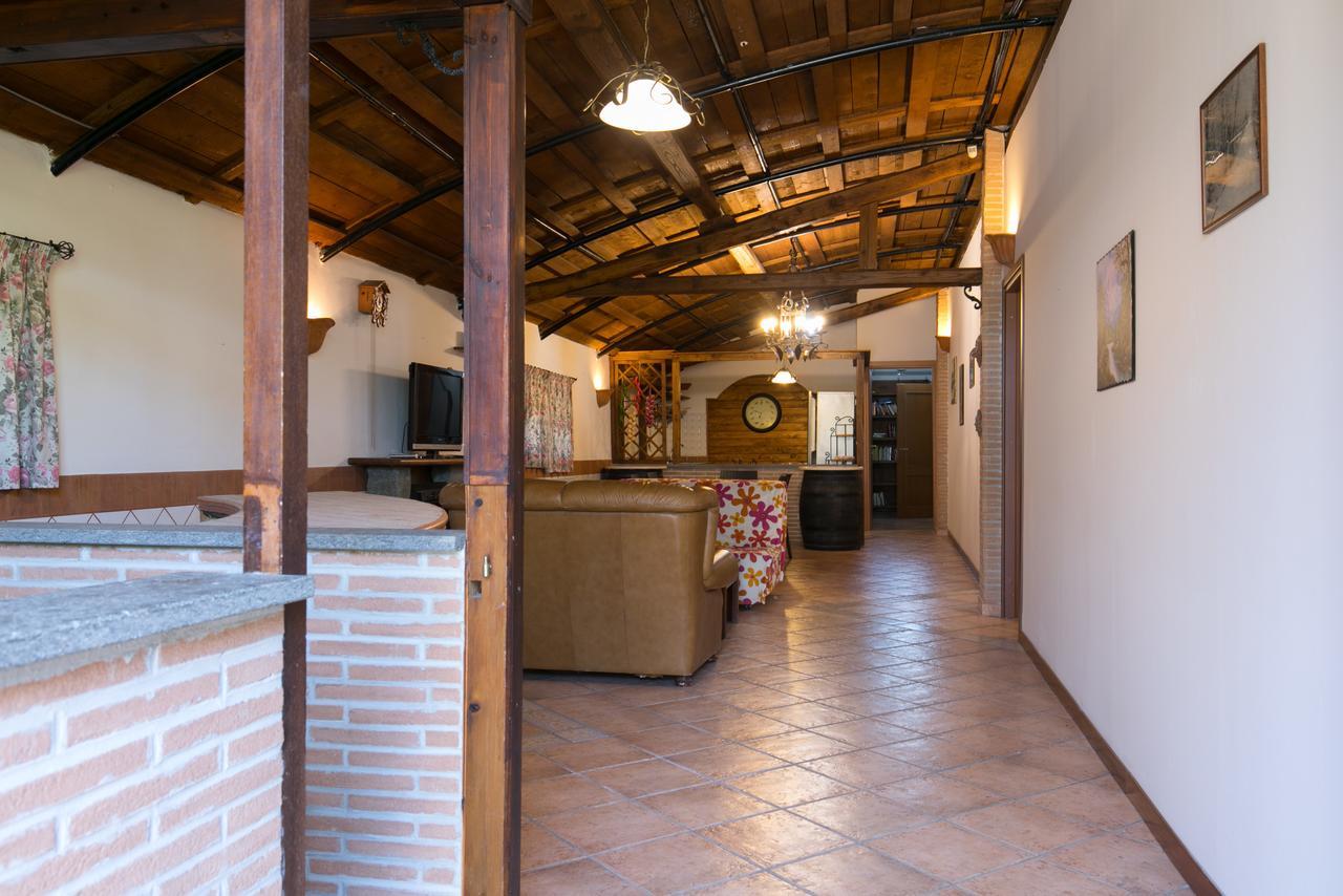 Country Apartments Castel di Decima Exterior foto
