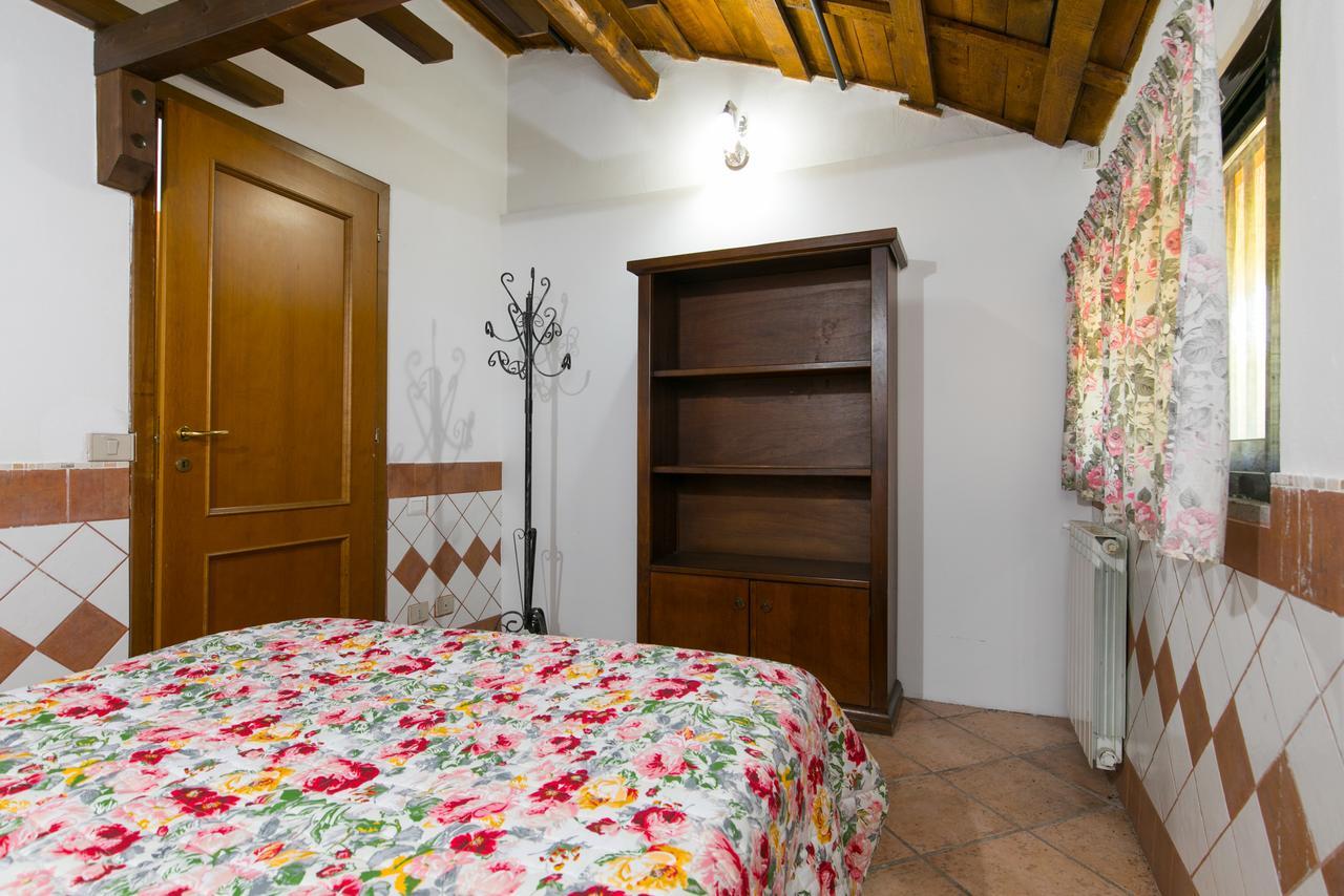 Country Apartments Castel di Decima Exterior foto